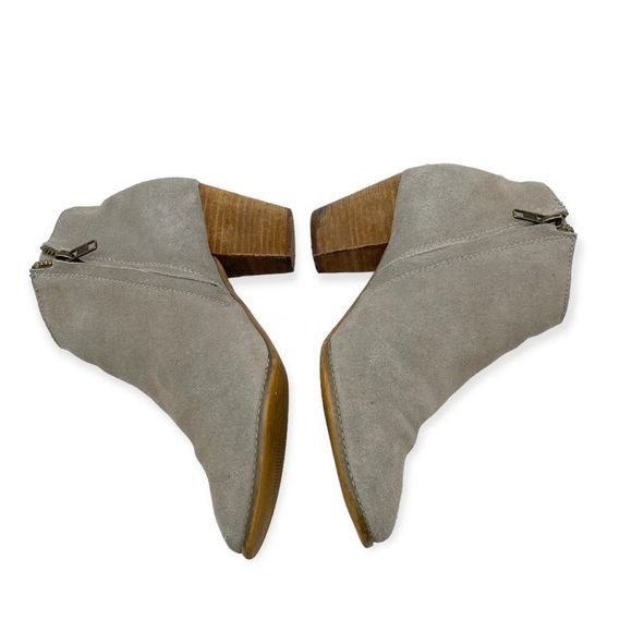 ☀️SALE☀️ Chelsea Crew Grey Leather Suede Western Block Heel Booties Size: 9 (40) - Picture 5 of 8